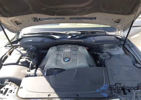 2003 BMW 745Li z USA, uszkodzony, nr VIN WBAGN63493DR10242